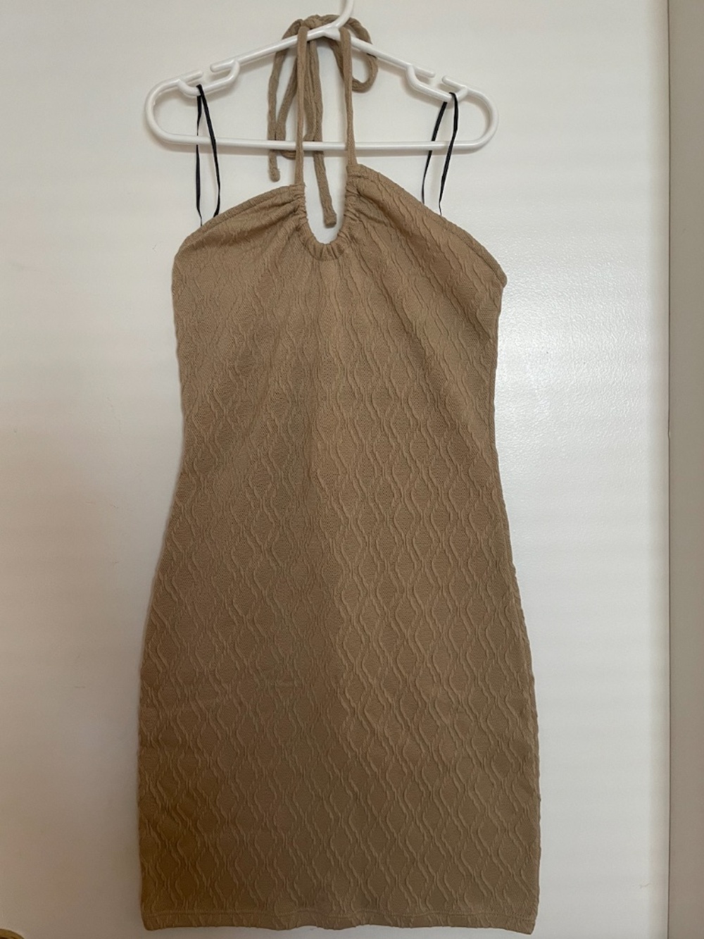 H&M Bodycon Pattered Halter Mini Dress